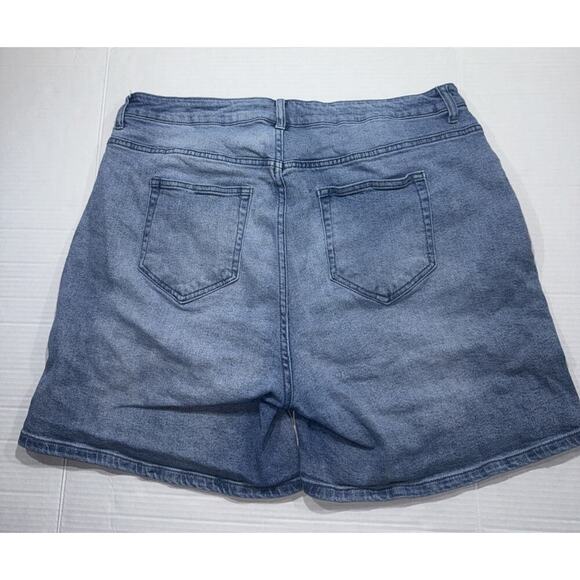 Keroppi By Sanrio Keroppi and Friends Denim Shorts Women's Size 16 - Picture 13 of 14